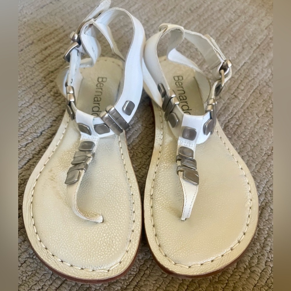 Bernardo White Sandals with Silver Details